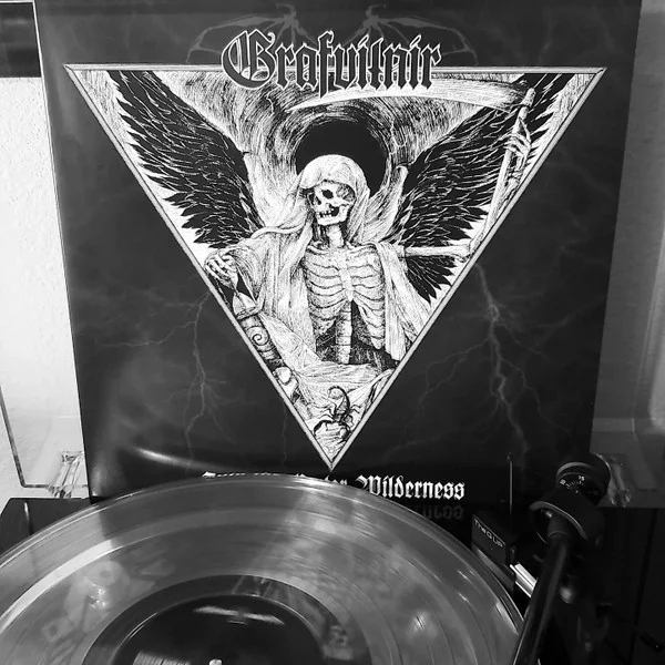 Grafvitnir – Into the Outer Wilderness LP viršelis